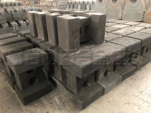 高鉻錘頭和高錳鋼錘頭相比較，有什么不同之處嗎？